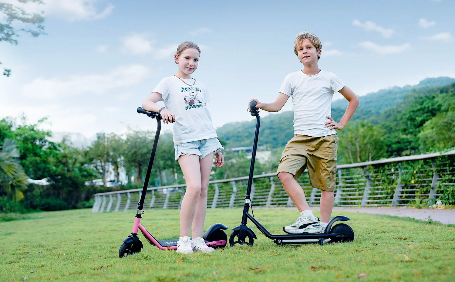 Ride into Christmas: The Joy of Smart, Sustainable E-Scooters